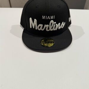New Era Black Miami Marlins 59FIFTY Cap
